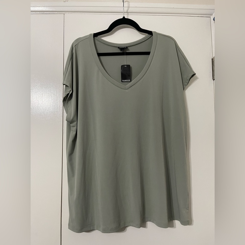 NWT Torrid blouse
